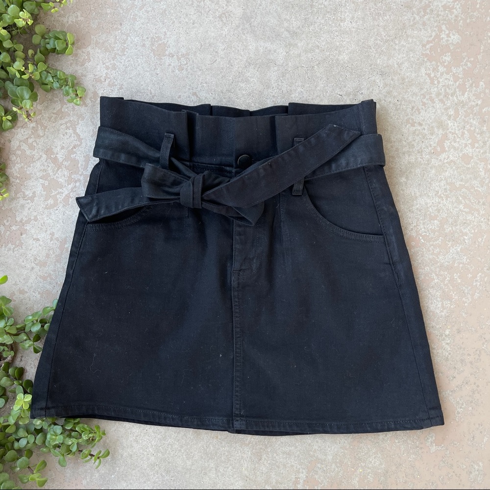 Alice + Olivia Amazing Paperbag Mini Skirt, Size 26